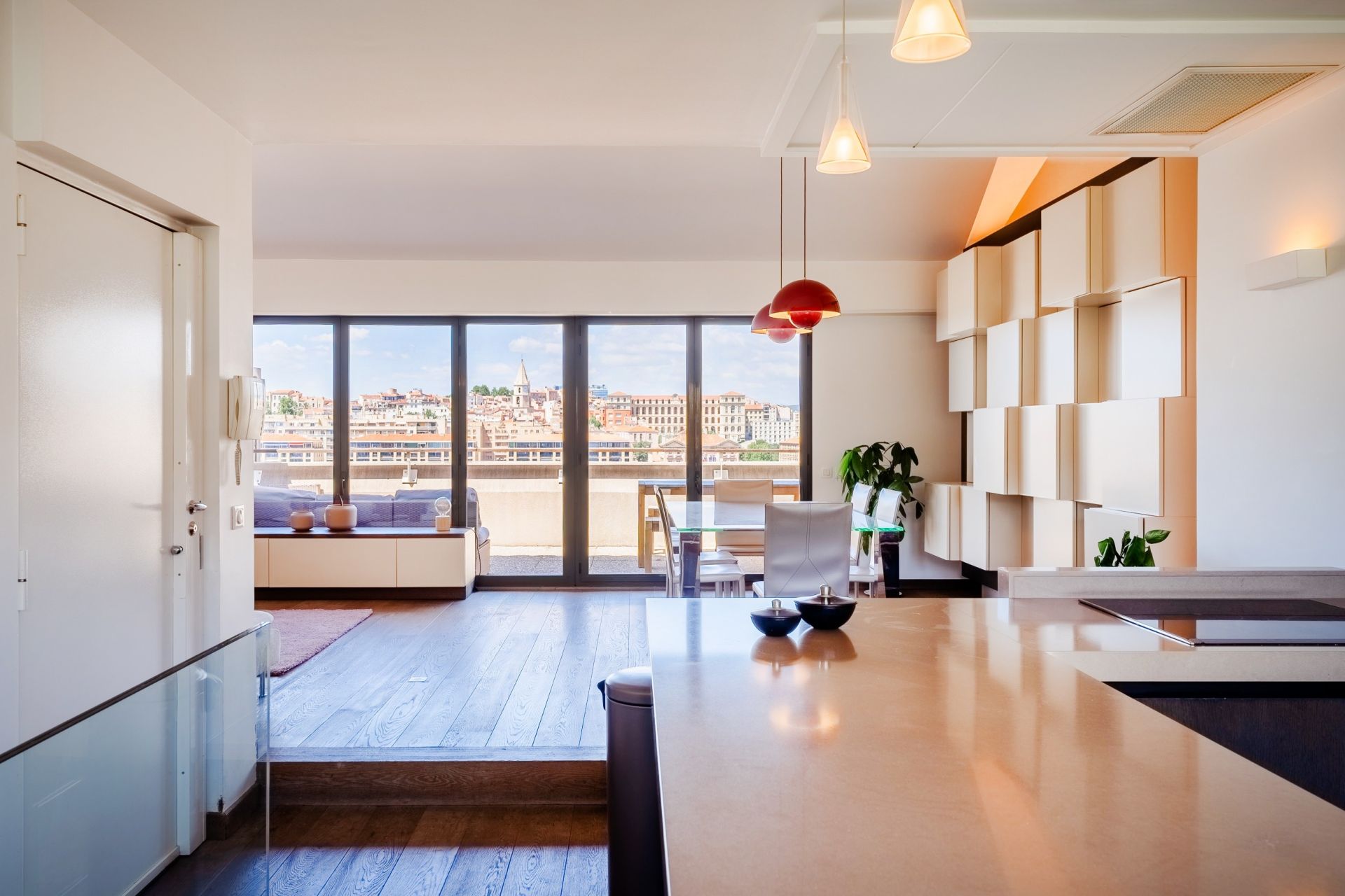 luxury apartment 4 Rooms for sale on MARSEILLE (13007)